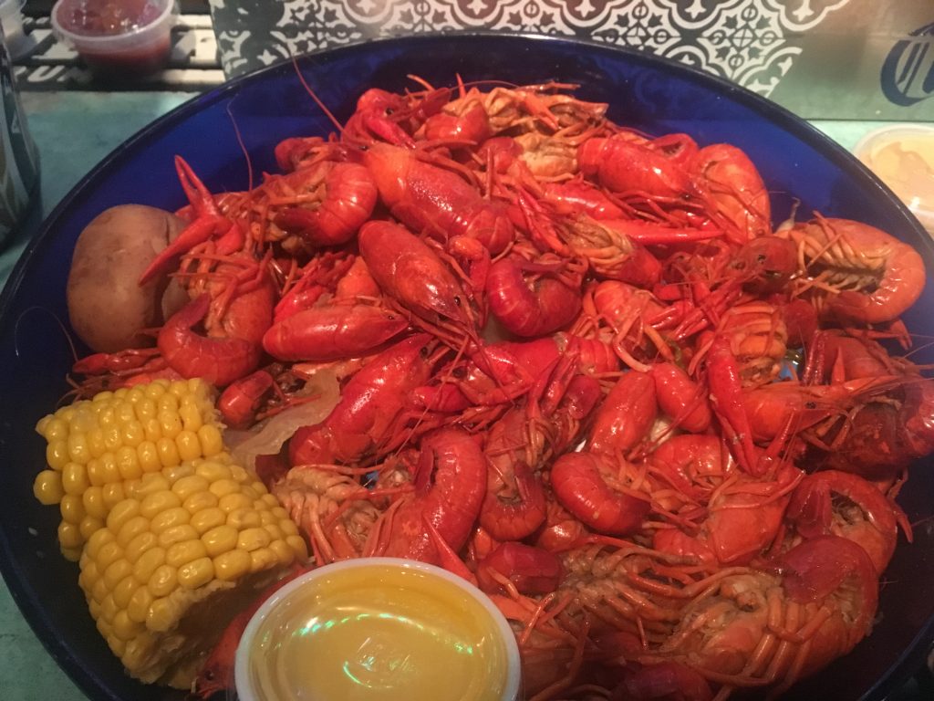 A Midwesterner's guide to eating crawfish Midwestern Boy
